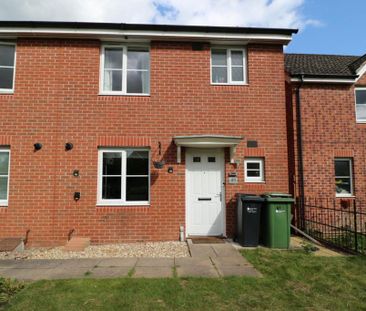 3 bedroom semi-detached house to rent - Photo 3