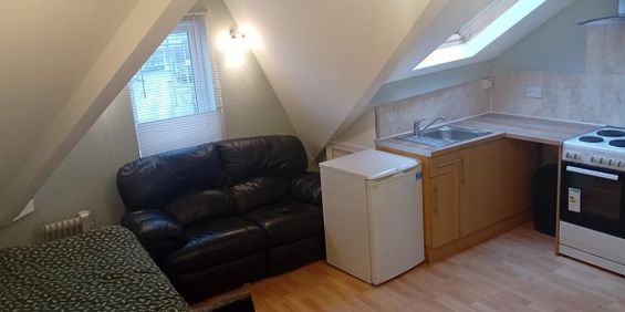 Dewsbury Road, Leeds - Photo 3