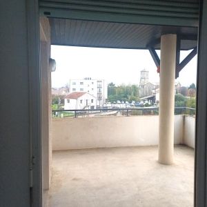 Location Appartement à ROUSSILLON - Photo 5