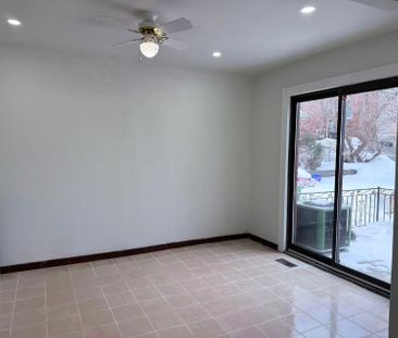 For Lease - 393 Glenholme Avenue Unit# (Main), Toronto, Ontario - Photo 3