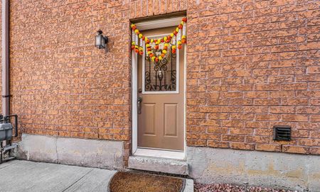 For Lease - 21 Chalkfarm Crescent, Brampton, Ontario - Photo 3