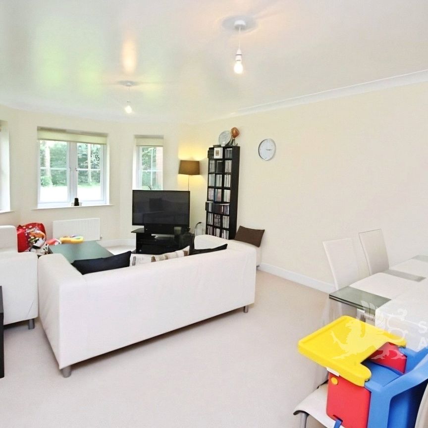 London Road, Guildford, GU1 1FY - Photo 1