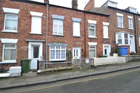 2 bed terraced house to rent in Union Street, Scarborough, YO11 - Photo 2