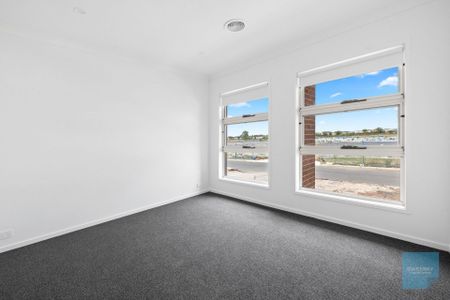 THREE BEDROOM HOME - Photo 3