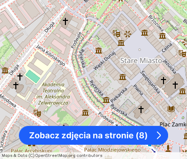 Stare Miasto, widok na malownicze wewnętrzne patio – zdjęcie 1