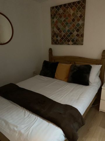 3 Bed Terraced House, Alder Street, M6 - Photo 5