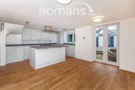 4 bedroom house to rent - Photo 2