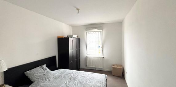 Location Appartement 2 pièces 44m² LOUVROIL 59720 - Photo 2