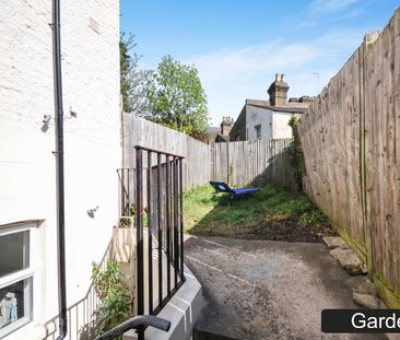 1 Bed Flat, St. Peters Road, CR0 - Photo 5