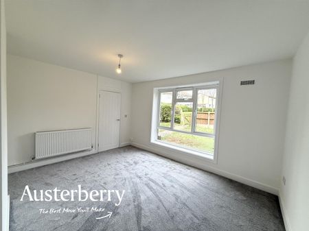 Knype Way, Newcastle - Photo 5