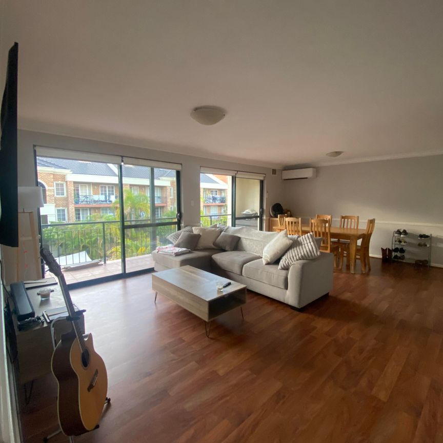 East Perth - Photo 1