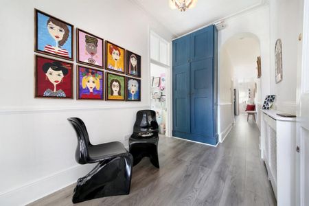 3 bedroom flat to rent - Photo 5