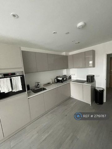 1 bedroom flat to rent - Photo 4