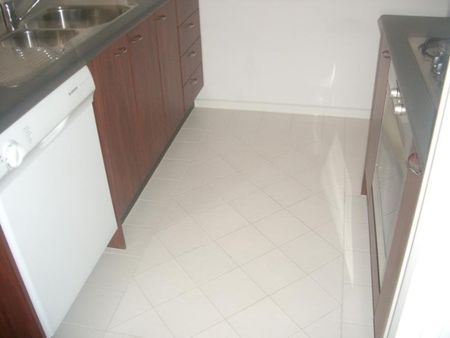 310/668 Bourke Street, Melbourne VIC 3000 - Apartment For Rent | Domain - Photo 5