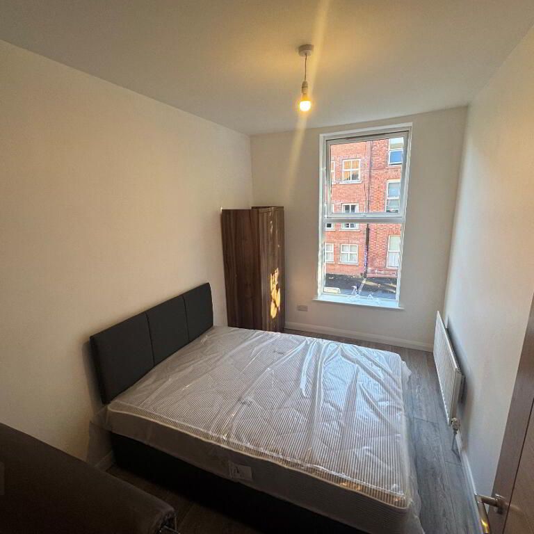 Flat 1, 77 Fitzroy Avenue, Belfast, BT7 1HT - Photo 1