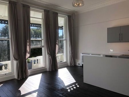 Markwick Terrace, St. Leonards-On-Sea - Photo 2