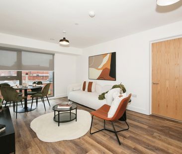 Northminster, Peterborough - Photo 2