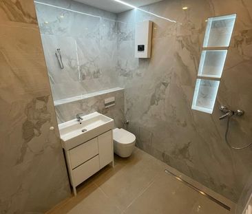 Erstbezug nach kompletter Sanierung – moderne 3-Zi-mit 3 Balkonen - Photo 3