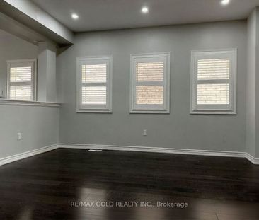 For Lease - 292 Remembrance Drive, Brampton, Ontario - Photo 2