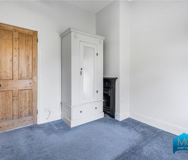 3 bedroom maisonette to rent - Photo 2