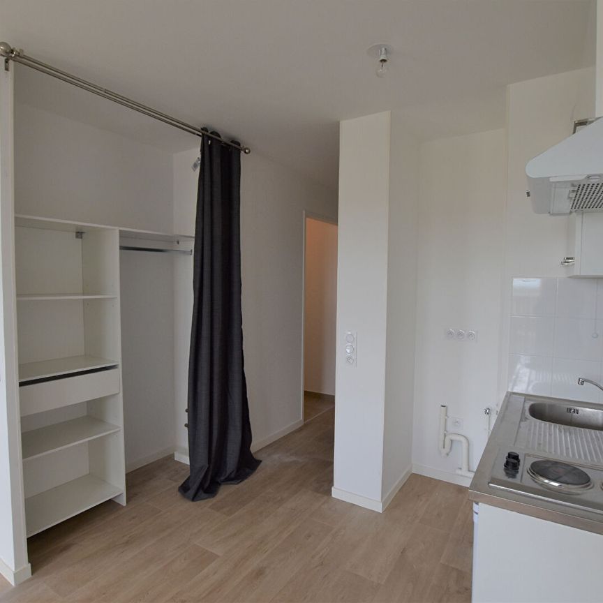 Location appartement 1 pièce, 33.40m², Jouy-le-Moutier - Photo 1