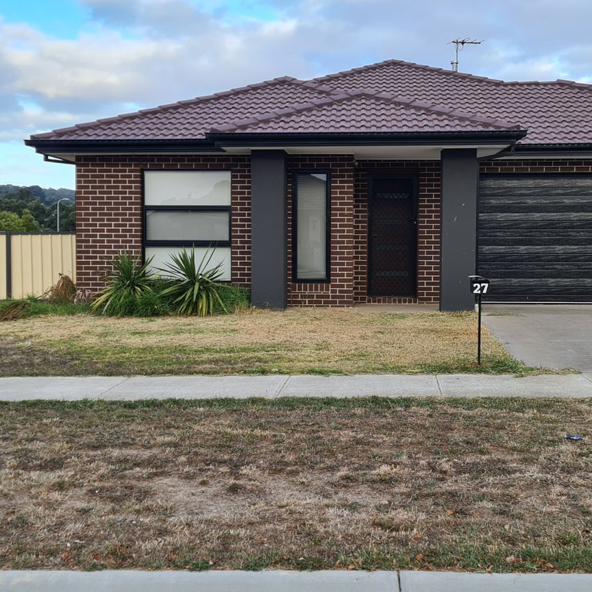 Contact Agent for Inspection and More Information 0448 636 633 - Photo 1