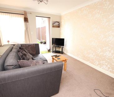 2 bedroom townhouse to rent - Photo 1