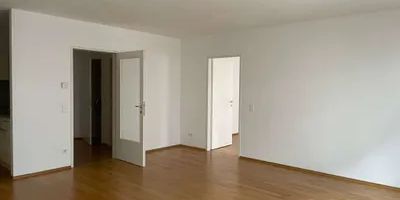 Ab 01.12.2026 ZENTRAL und RUHIG, perfekt aufgeteilte 2Zi Wohnung mit Gemeinschaftsgarten und Option auf KFZ Stellplatz - Foto 3