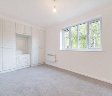 1 bedroom flat to rent - Photo 6