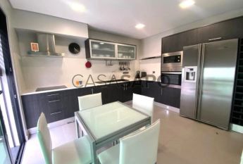 Casa Geminada T3 para alugar no Funchal