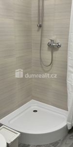 Pronájem bytu 1+kk 18 m² - Photo 4