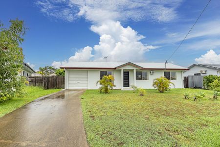 6 Carnarvon Court, Deeragun - Photo 2