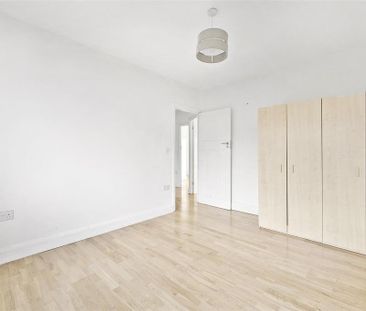 2 bedroom house to rent - Photo 4