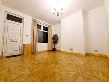 2 bedroom terraced house to rent - Photo 2