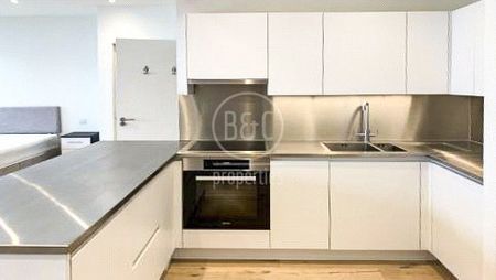 Material Walk, Hayes, UB3 1DZ - Photo 3