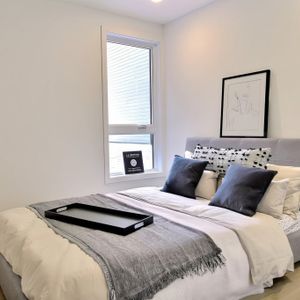 Magnifique 4½ + Bureau à Louer à Ste-Foy - Photo 2