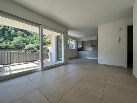 Appartamento in Affitto a Chiasso - Foto 5