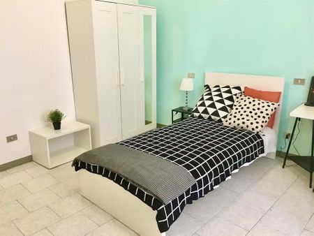 Via del Ponte Rosso, Florence, Tuscany 50129 - Photo 5