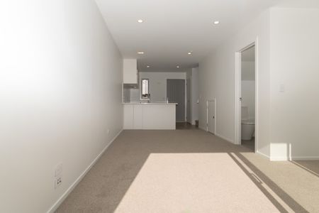 2 bedroom townhouse - Photo 4