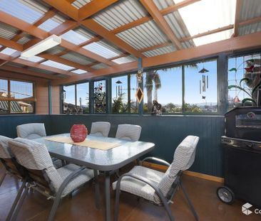 Large North Facing Home - Photo 1