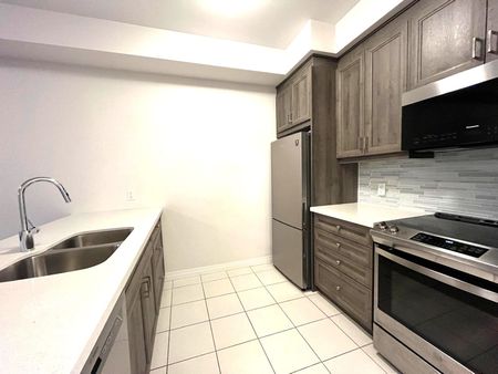 For Lease - 5 Dodman Crescent, Hamilton, Ontario - Photo 3