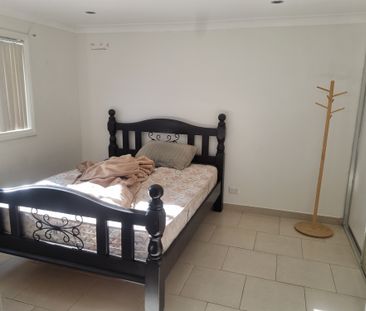 South Granville - Photo 2