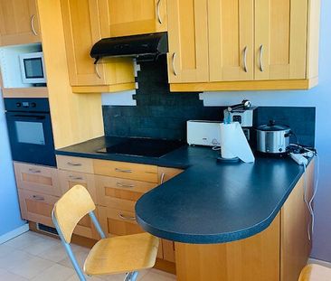 Résidence avec piscine Parc Saint Cyr - 3 pièces - Photo 4