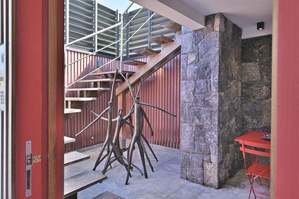 Gustavia, 2 Bedrooms Apartment for rent - Photo 1