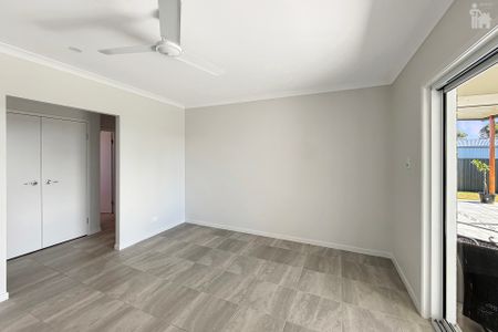 1 Bowie Avenue, - Photo 5