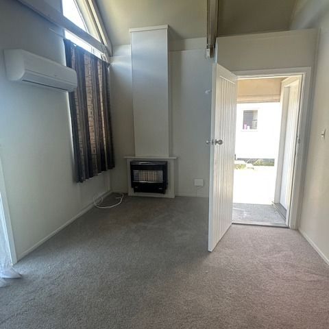 Levin - 2 Bedrooms - Photo 1