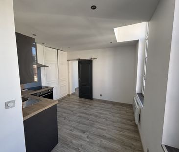 APPARTEMENT T2 NON MEUBLÉ HYPER CENTRE - Photo 3