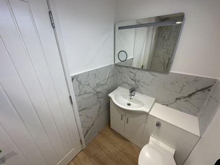 Salisbury Road, Great Yarmouth - Photo 3