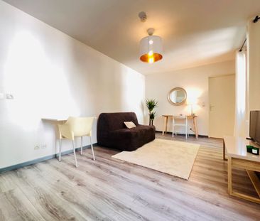 Orléans studio 22.28 m² - Photo 2