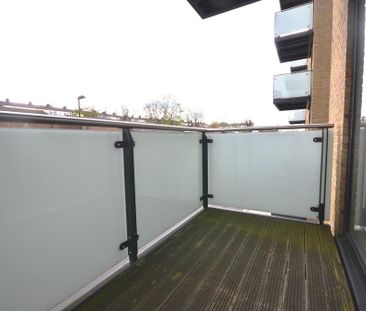 Studio to rent - Photo 6